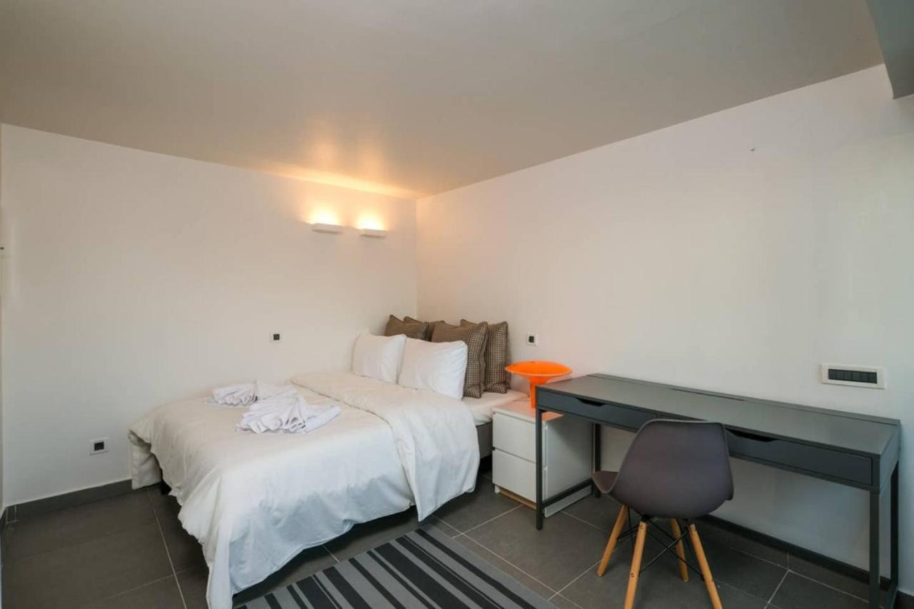 Urban Luxury Homm Apt. In Deinokratous Str. Apartment Athens Exterior photo